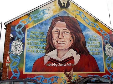 Bobby sands was born into a catholic family in a protestant area of belfast, northern ireland, in 1954. Jean-Paul II avait convaincu Bobby Sands de lever sa grève ...