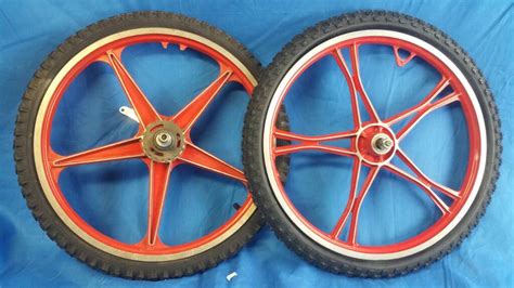 Lester 20 Inch Vintage Bmx Bicycle Mag Wheels Rat Rod Bikes