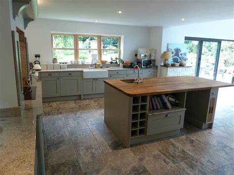 300mm deep 2 x 450mm x 720mm 1 x 900mm x 560 bridging unit Mornington Shaker Kitchen fitted in Stevenage ...