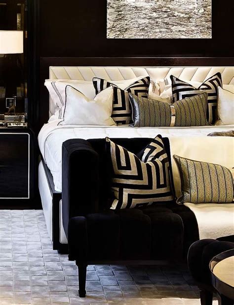 5 Black And Gold Bedroom Ideas Add A Touch Of Glamour To Your Bedroom