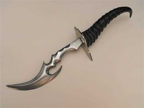 Fantasy Hook Blade With Horn By Licataknives On Deviantart