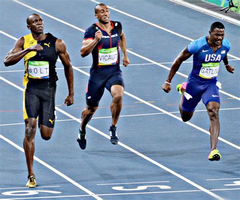 12 Usain Bolt Speed Pics All In Here
