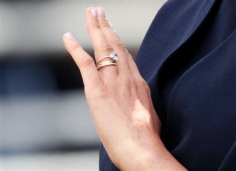 Meghan markle's engagement ring has a sweet connection to princess diana. Fans notice Meghan Markle's redesigned engagement ring ...