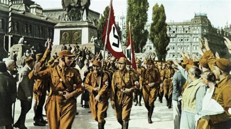 Sturmabteilung A Milícia Do Nazismo