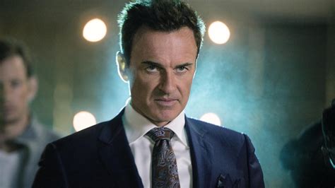 Julian Mcmahon Set To Star In New Fbi Spinoff Series Fbi Most Wanted