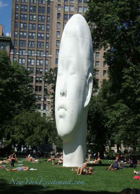 New York Excitement Giant Head Sculpture Echo At Madison Square Park