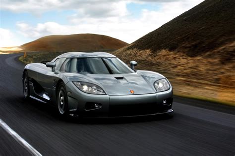 Koenigsegg Ccx And Agera N Drag Race Video Digital Trends
