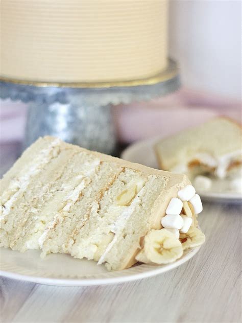 Fluffernutter Cake Tender White Cake Layers With Banana Cream Filling
