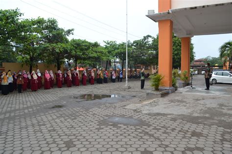 Kegiatan Apel Pagi RSUD Dr R Soeprapto Cepu