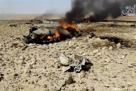 Isis Fighters Captured A Syrian Pilot After His Plane Was Shot Down
