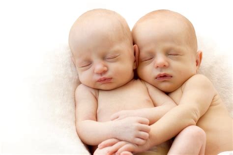 Twin Babies Sleeping - 23 photos which are simply visual sugar cubes ...