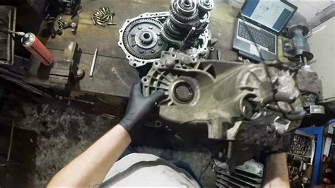 Mitsubishi Fto Manual Gearbox Disassembly Youtube