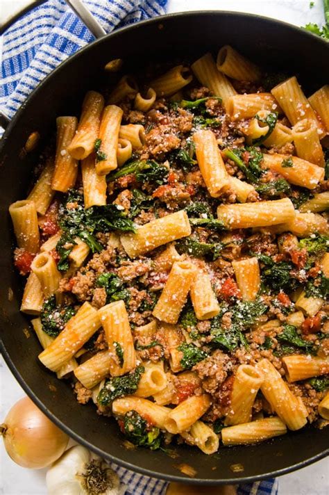 Spicy Sausage Pasta with Rapini - an easy and delicious pasta recipe