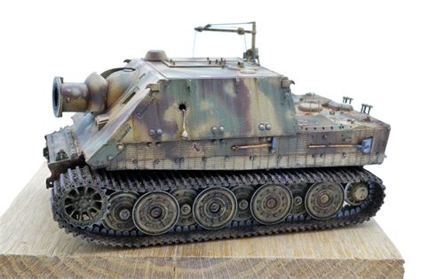 Although a good idea, in practise it was a complete waste of resources. Sturmtiger (With images) | Tiger tank, Model, Military ...