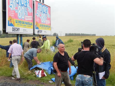 «Derrière le panneau se déroule une autre ville : celle où on a envie d
