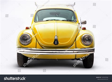 710 Volkswagen Beetle Isolated Images Stock Photos And Vectors