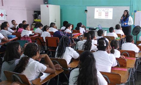 Los planteles educativos aprobados cumplen los requisitos de seguridad sanitaria. Dirigente del Copemh contempla retorno a clases ...