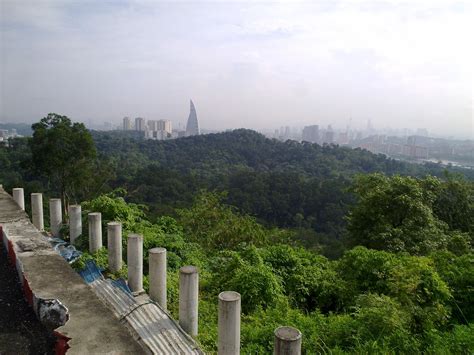 Due to that, the reserve is governed by two different governments — the kuala lumpur city hall and the government of selangor. Malaysian Temples: Bukit Gasing Sivan Temple, Petaling Jaya