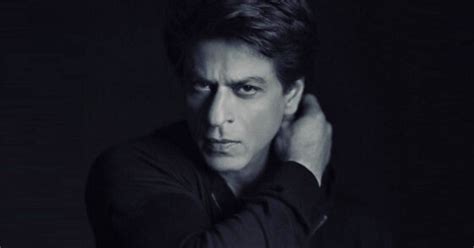 Shah Rukh Khan To Capture The Historic Stardom In A Documentary Showcasing The Mayhem Outside