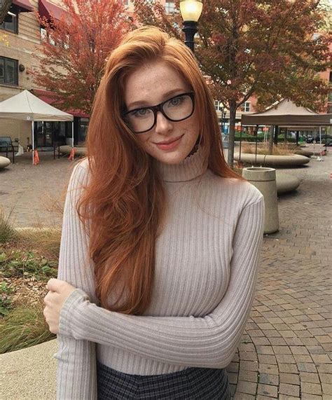 Pin By Erik Hamacek On Valentine S Day Red Haired Beauty Beautiful Red Hair Pretty Redhead