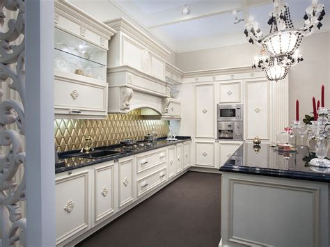 Timeless luxury kitchen, a safe bet for a successful renovation project