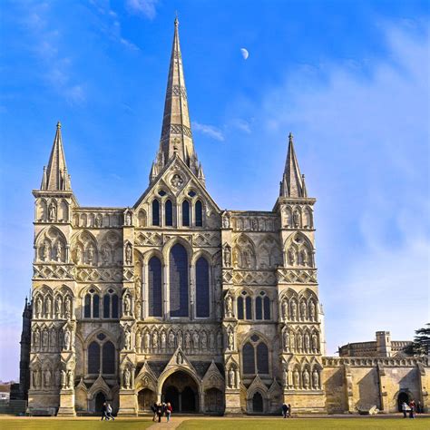 10 Iconic Gothic Buildings To See In The Uk Salisbury Cathedral