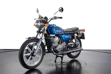 1976 Suzuki Gt 500 Motos De época Ruote Da Sogno