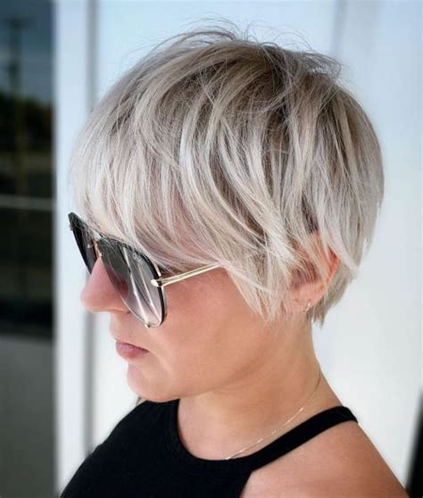 10 Step Guide To Growing Out A Pixie Cut With Trims And Styling Tips