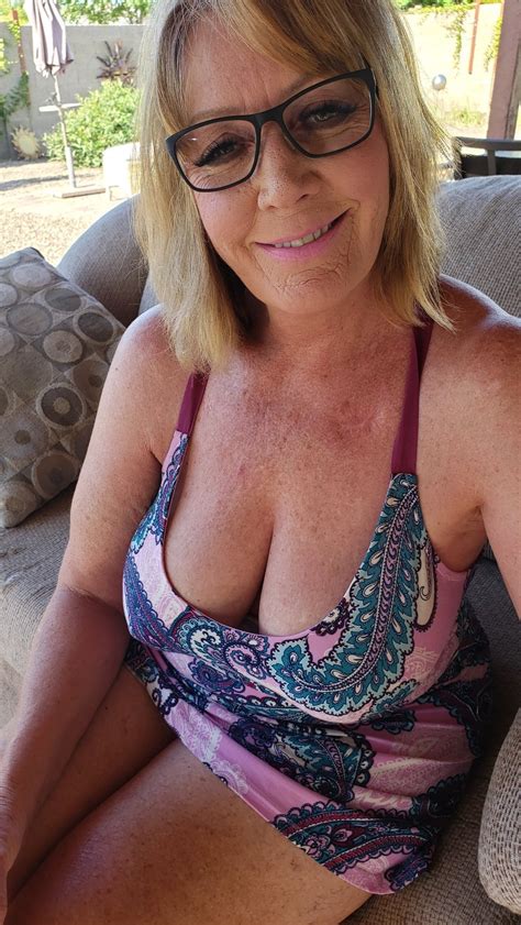 Maturehotties On Twitter Can A Mature Mom Be Your Twitter Crush