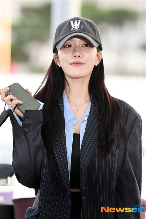 Wjsn Daily On Twitter Pic Wjsn At Incheon Airport Heading