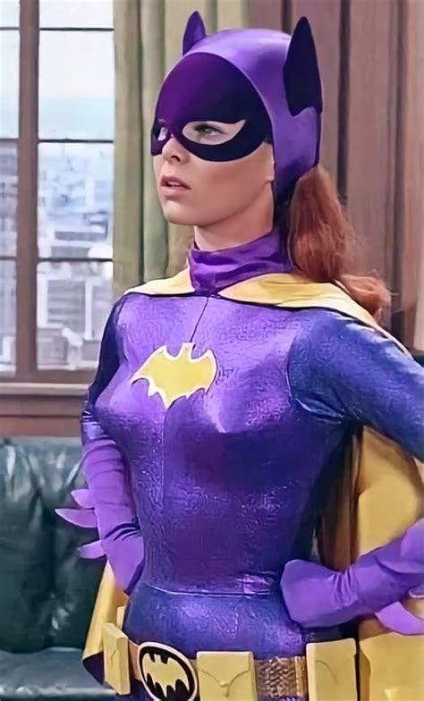 Batgirl 66 Yvonne Craig Bdsm651