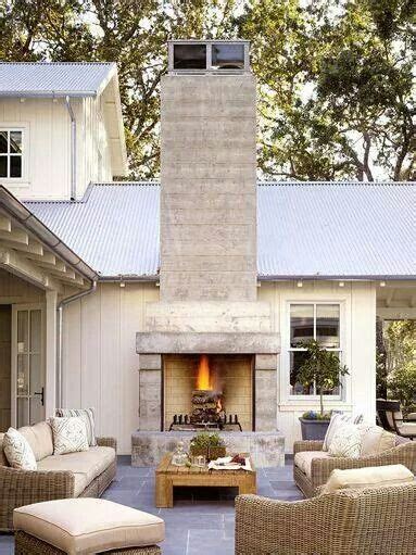 42 Inviting Fireplace Designs For Your Backyard House Design