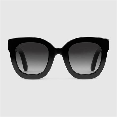 shop the round frame acetate sunglasses with star in black acetate at gucci enjoy free
