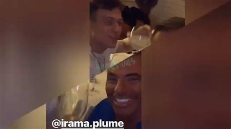 Sto parlando di davide lacerenza, titolare e anima de la gintoneria di davide nella metropoli meneghina. IRAMA CANTA NERA CON DAVIDE LACERENZA IN GINTONERIA!! - YouTube