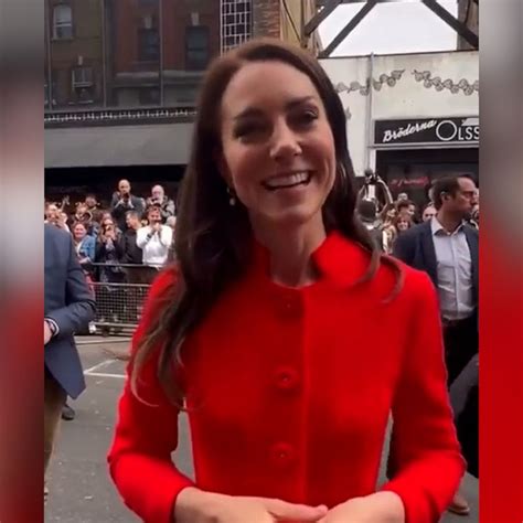 Video Princess Kate Talks Prince Louis At The Coronation Abc News