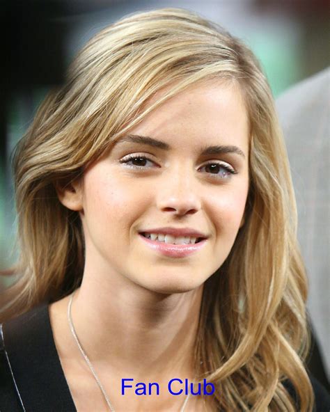 1607 x 2400 jpeg 476 кб. Details of Emma Watson | celebritynews