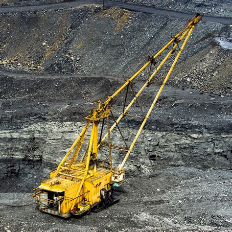 Russias Uralmashplant Wins Mining Industrys Largest Dragline Order In