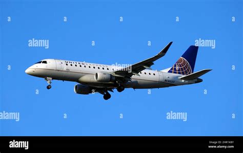 United Airlines Express Embraer E175 Prepares For Landing At Chicago O