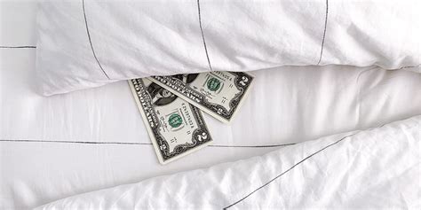 How Much To Tip Hotel Housekeeping And How To Make Sure They Actually Get It