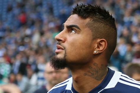 Born 6 march 1987), also known as prince, is a professional footballer who plays as a midfielder or forward for serie b club monza. Kevin-Prince Boateng : »Deutschland fehlen Typen wie ...