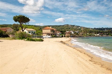 Best Beaches In St Tropez The Bay Of Saint Tropez Le Long Weekend