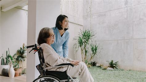 Hospice Care Unmasked: The Untold by Professionals - Spring Hill Med Group