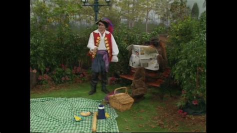 Captain Featherswords Pirate Show Picnic At Pirate Park Part 3