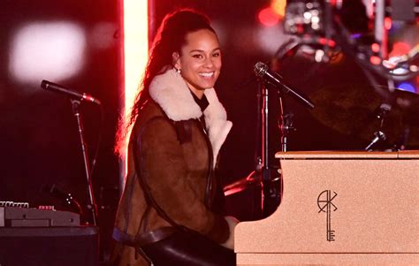 The 5 Most Iconic Alicia Keys Music Videos