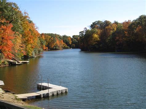 Penny and charlie invite you to bookmark this site as a great resource for the best in fredericksburg, northern virginia and charlottesville area real estate information, homes for sale and other timely real estate issues. Lake of the Woods Dunlap homes for sale