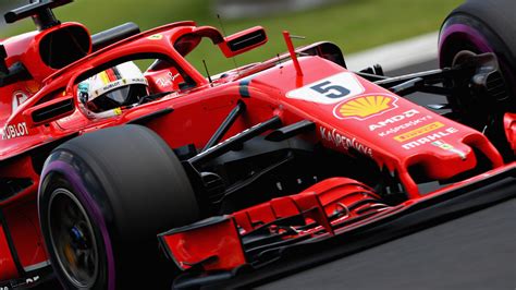 Der deutsche siegte trotz problemen mit dem lenkrad vor. F1: Vettel in Ungarn im Freitag-Training vor Verstappen ...