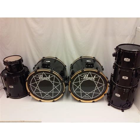 1 day ago · joey jordison filled in for metallica last minute and played 8 of the 13 songs in the set with practically zero rehearsal time (having already performed with slipknot that weekend). Used Pearl Joey Jordison Export Drum Set Drum Kit | Guitar ...