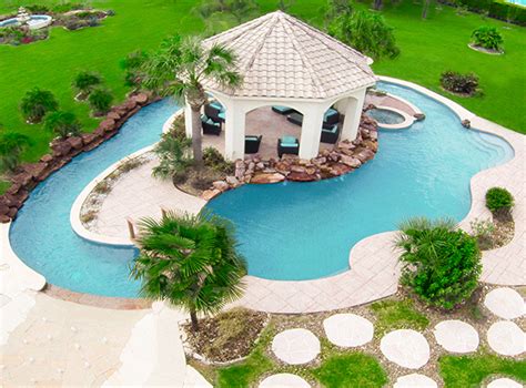 Ideas From Backyard Swimming Pools With Lazy River Backyard