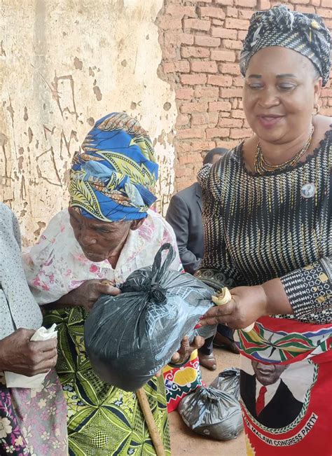 Min Of Gender Jean Sendeza Donates K35million Christmas Food Items To
