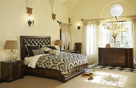 Michael amini bedroom set for sale. Michael Amini Bella Cera Bedroom Set w/Leather Tufted ...